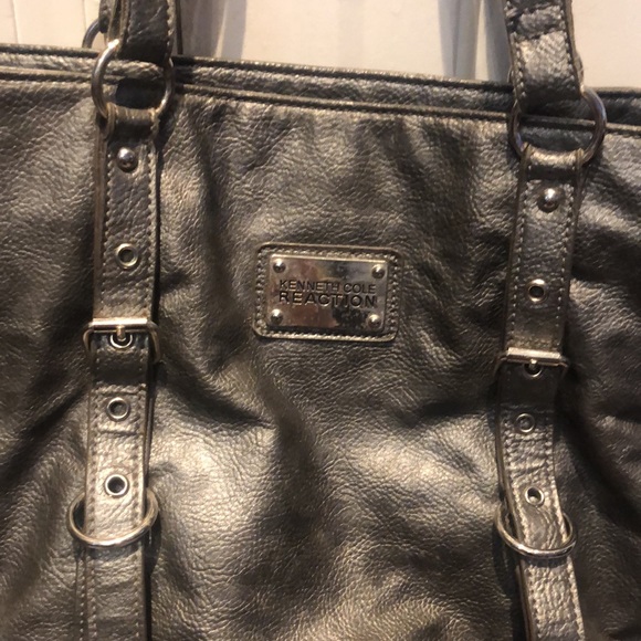 Kenneth Cole reaction bag - Picture 2 of 6